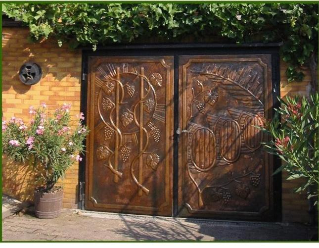 Gaestehaus Kiesgen-Mendgen Bernkastel-Kues Ngoại thất bức ảnh